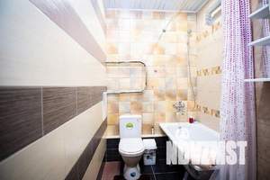 1-к квартира, посуточно, 35м2, 2/10 этаж