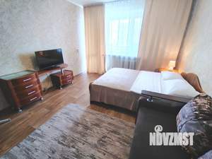 1-к квартира, посуточно, 36м2, 8/10 этаж