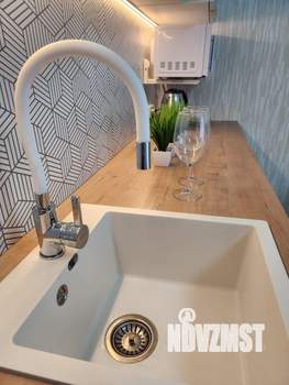 Студия квартира, посуточно, 27м2, 5/10 этаж