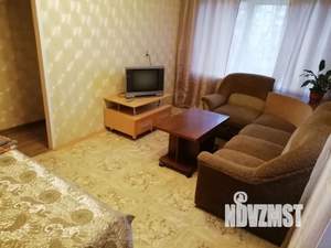 1-к квартира, посуточно, 35м2, 3/5 этаж