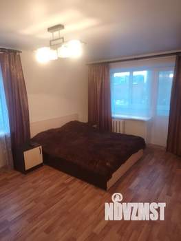 1-к квартира, посуточно, 35м2, 4/5 этаж