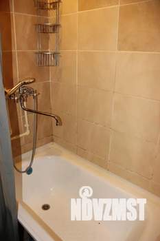 Студия квартира, посуточно, 26м2, 1/10 этаж