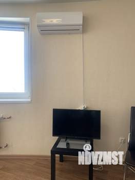 Студия квартира, посуточно, 35м2, 14/18 этаж