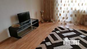 3-к квартира, посуточно, 75м2, 1/1 этаж