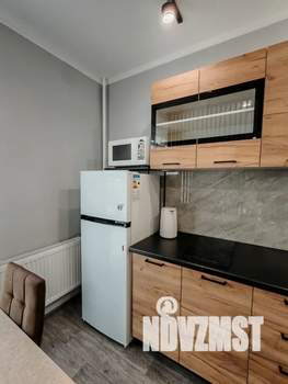 Студия квартира, посуточно, 25м2, 2/10 этаж