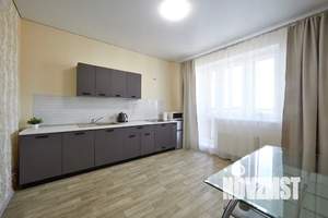 1-к квартира, посуточно, 42м2, 18/19 этаж