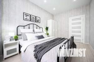 2-к квартира, посуточно, 43м2, 8/24 этаж