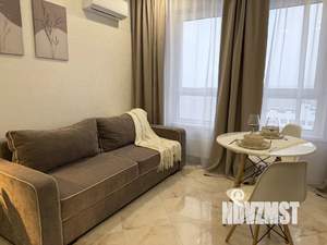 1-к квартира, посуточно, 42м2, 1/1 этаж