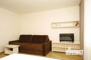 1-к квартира, посуточно, 43м2, 1/1 этаж