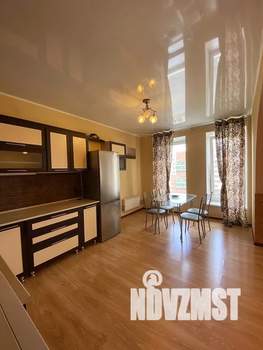 Студия квартира, посуточно, 42м2, 7/9 этаж