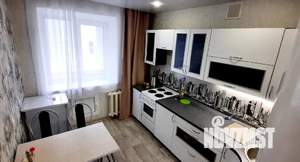 1-к квартира, посуточно, 38м2, 3/6 этаж