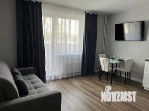 1-к квартира, посуточно, 45м2, 4/10 этаж