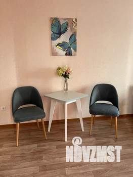 Студия квартира, посуточно, 32м2, 4/10 этаж