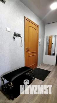 1-к квартира, посуточно, 38м2, 3/6 этаж