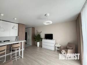 Студия квартира, посуточно, 32м2, 22/25 этаж