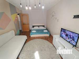 1-к квартира, посуточно, 38м2, 1/10 этаж