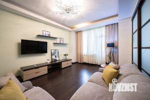 3-к квартира, посуточно, 112м2, 1/1 этаж