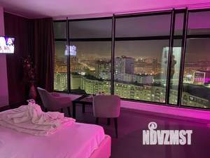 Студия квартира, посуточно, 40м2, 17/17 этаж