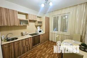 1-к квартира, посуточно, 35м2, 7/10 этаж