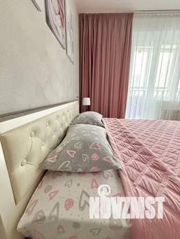 1-к квартира, посуточно, 28м2, 11/18 этаж