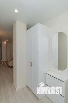 Студия квартира, посуточно, 35м2, 3/17 этаж