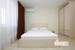 1-к квартира, посуточно, 43м2, 1/1 этаж