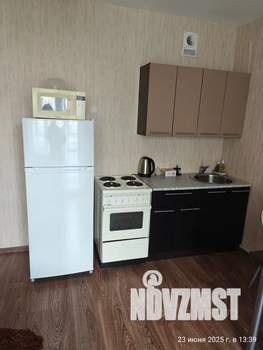 Студия квартира, посуточно, 28м2, 5/17 этаж