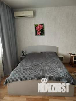 1-к квартира, посуточно, 42м2, 9/10 этаж