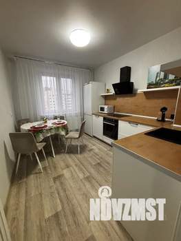 1-к квартира, посуточно, 43м2, 8/17 этаж