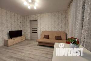 2-к квартира, посуточно, 47м2, 7/18 этаж