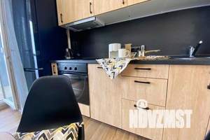 1-к квартира, посуточно, 40м2, 15/19 этаж
