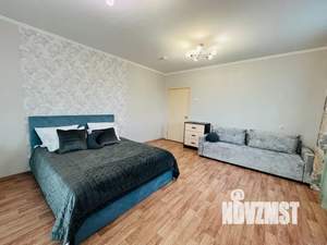 1-к квартира, посуточно, 41м2, 4/10 этаж