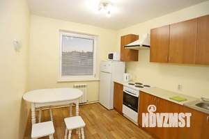 1-к квартира, посуточно, 44м2, 10/10 этаж