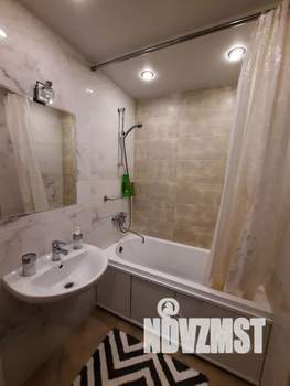 1-к квартира, посуточно, 38м2, 2/10 этаж