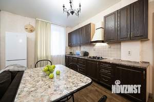 3-к квартира, посуточно, 70м2, 1/1 этаж