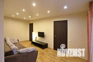 2-к квартира, посуточно, 44м2, 4/5 этаж