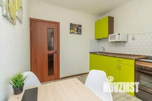 1-к квартира, посуточно, 33м2, 8/10 этаж