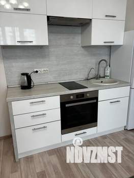 Студия квартира, посуточно, 36м2, 10/10 этаж