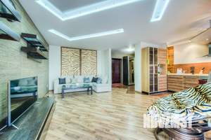 1-к квартира, посуточно, 60м2, 1/1 этаж