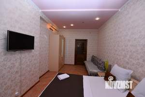 1-к квартира, посуточно, 52м2, 1/1 этаж