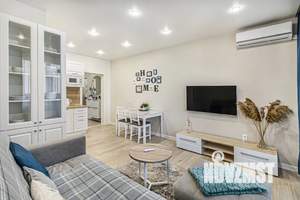 1-к квартира, посуточно, 53м2, 6/18 этаж