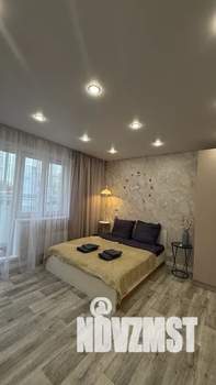 Студия квартира, посуточно, 32м2, 4/10 этаж