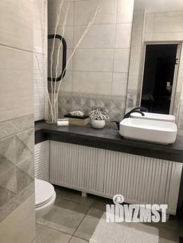 1-к квартира, посуточно, 54м2, 1/1 этаж