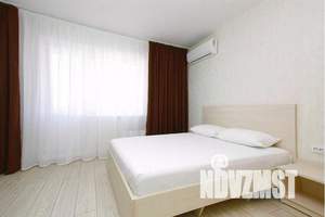 1-к квартира, посуточно, 43м2, 9/11 этаж