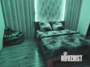 1-к квартира, посуточно, 44м2, 7/10 этаж