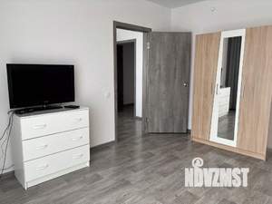 1-к квартира, посуточно, 42м2, 1/1 этаж