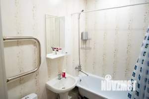 Студия квартира, посуточно, 39м2, 10/19 этаж