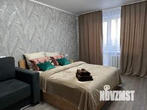 1-к квартира, посуточно, 42м2, 4/9 этаж