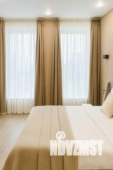 Студия квартира, посуточно, 53м2, 5/18 этаж