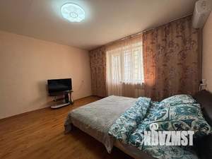 1-к квартира, посуточно, 40м2, 6/10 этаж